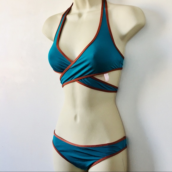 Swimming suits - Picture 2 of 4